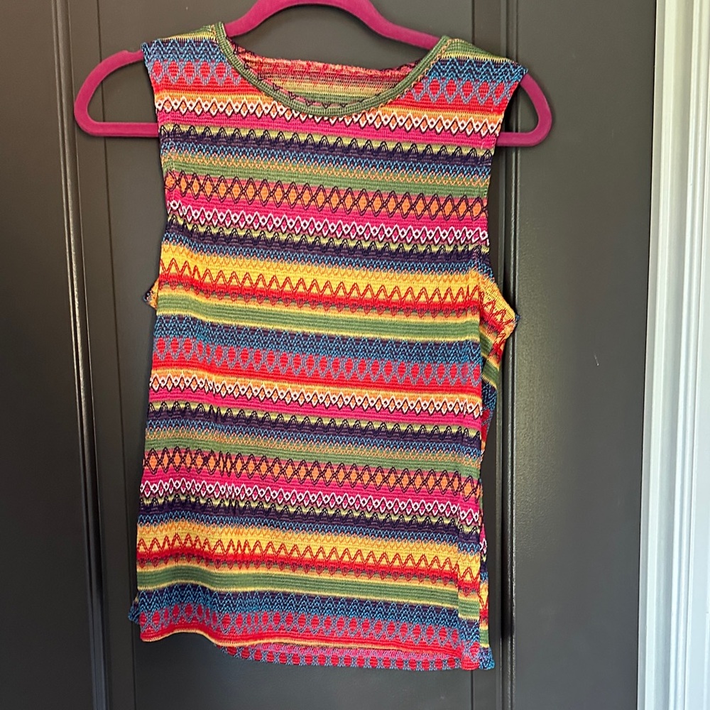 Colorful‎ Sleeveless Patterned Top